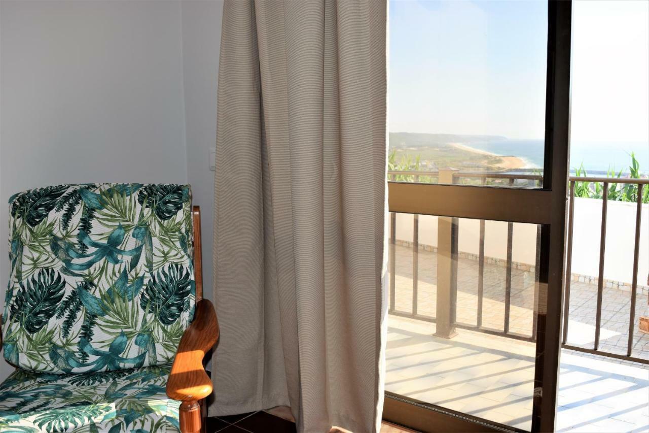 Casa Dos Passarinhos-Seaview@Nazare Hotel Exterior photo