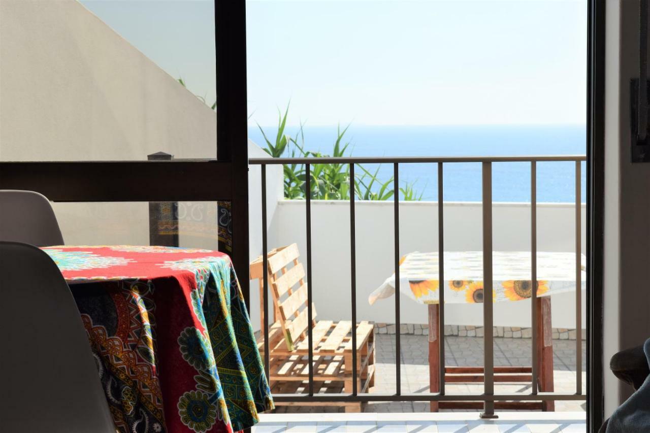 Casa Dos Passarinhos-Seaview@Nazare Hotel Exterior photo